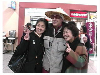 ��������A��ޗ��ނˁE�E�E�E