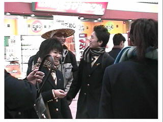 �@�z�N�@�@�u�z�A���A�C�����ċA���I�v