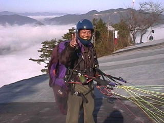 ������_�C�ɔ�э��ނ��`�I�I