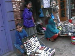 �����蔄��i�g�����N�P�X�j