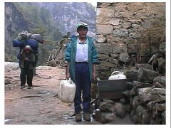 �����݂���L�b�`���{�[�C