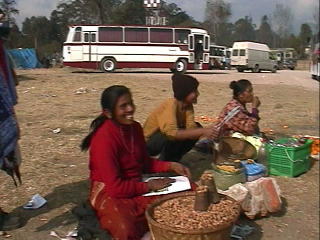 �s�[�i�c����̐e�q�ƃ~�J������