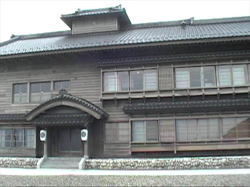 �j�V����a