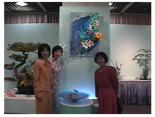 Hermanas bonitas! �������@���c�o���ƁE�E�E