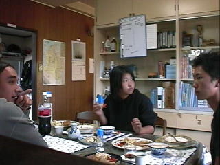 �O�ɂ������񂾂��ǁA�������������IJuan no puede come!