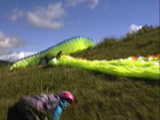 �z�A��������I��������܂ň��������Ă����Ȃ��Ł[�I�IHoy hace mucho viento!