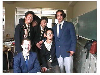 �z�A���ƒ��ǂ��N���X���[�g�E�E�E