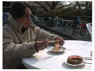 ����͂Ȃɂł����H