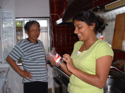 ����T�O�O�����J�b�v����ˁ`