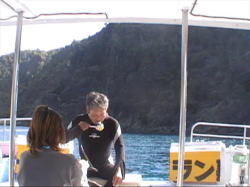 �����舷���񂩂烌�N�`���[�󂯂�