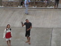 �S��Ƃ����舷���񂪌�����ɗ��Ă��ꂽ