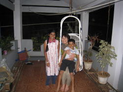 �V���������̂��o����̎q���B