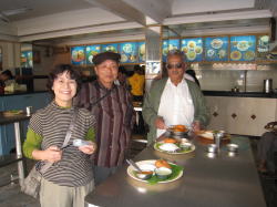 �z�e���߂��̗����H�����X�g����