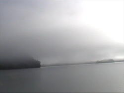 �O���΂̒���