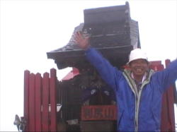 �R�������`