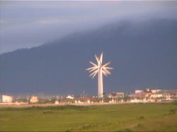 �x�j�A�����ԉ����猩���A�d�Ȃ����S�A�̕��͔��d����