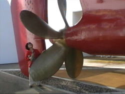 �L���b�`���[�{�[�g�̃X�N�����[