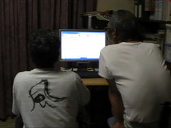 �p�\�R�����s�̃I���W��l