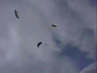 ��������E�R�{����E�L��