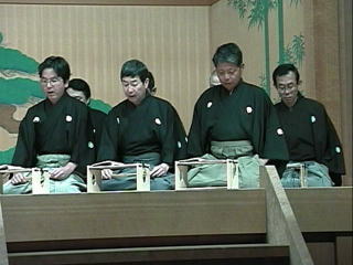 �w�Ȃ̒��ԒB