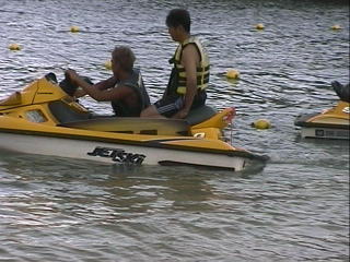 �E�G�[�N�{�[�h�ɏ�����̐_�c����