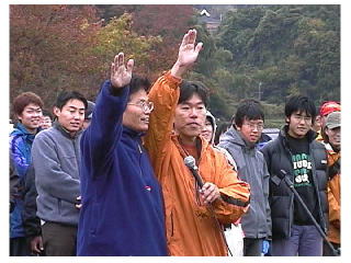 ��N�̃p���ƃn���O�̗D���҂̑I��鐾