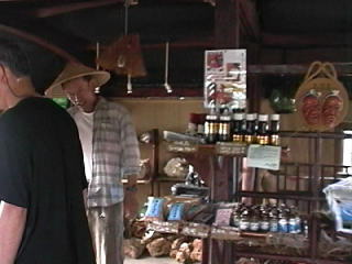 �u�͂��ʂ����܁v�̓X��