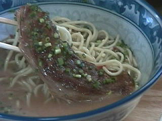 �_�炩�ȃA�o���̓������Ղ�