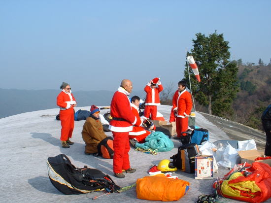 �q���̖����󂳂Ȃ��悤�ɁE�E�E