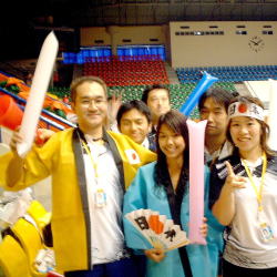 ���{�l�X�^�b�t�B��