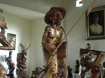 �Ƃڂ�����l