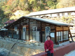 �V������